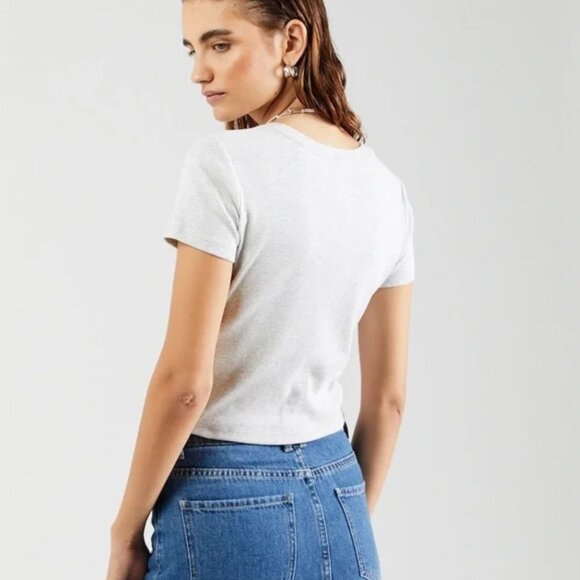 NWT Hollister NYC USA American Flag Graphic Tee Light Gray Size Large (L) - Picture 2 of 8